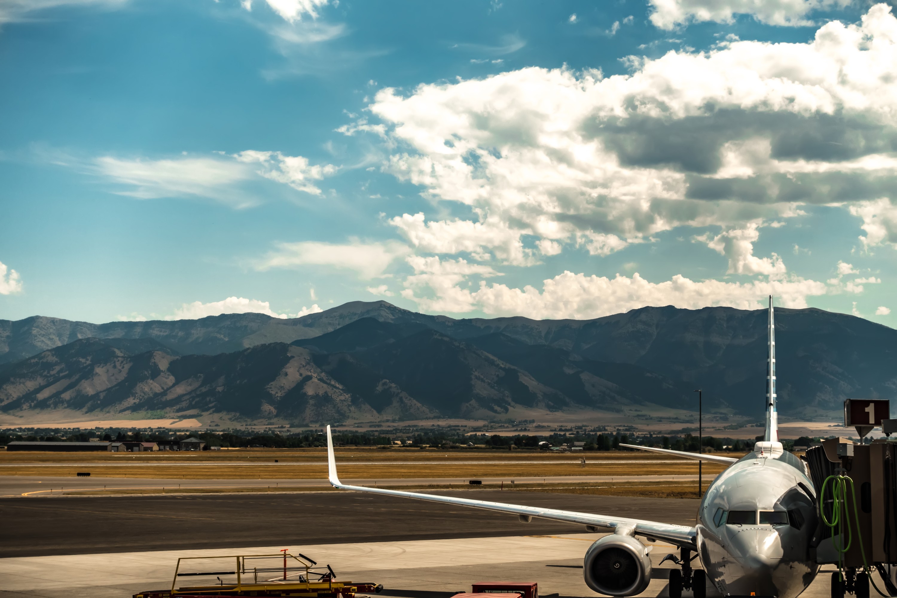 Welcome to the US’s Most Beautiful Airport: Bozeman Yellowstone ...