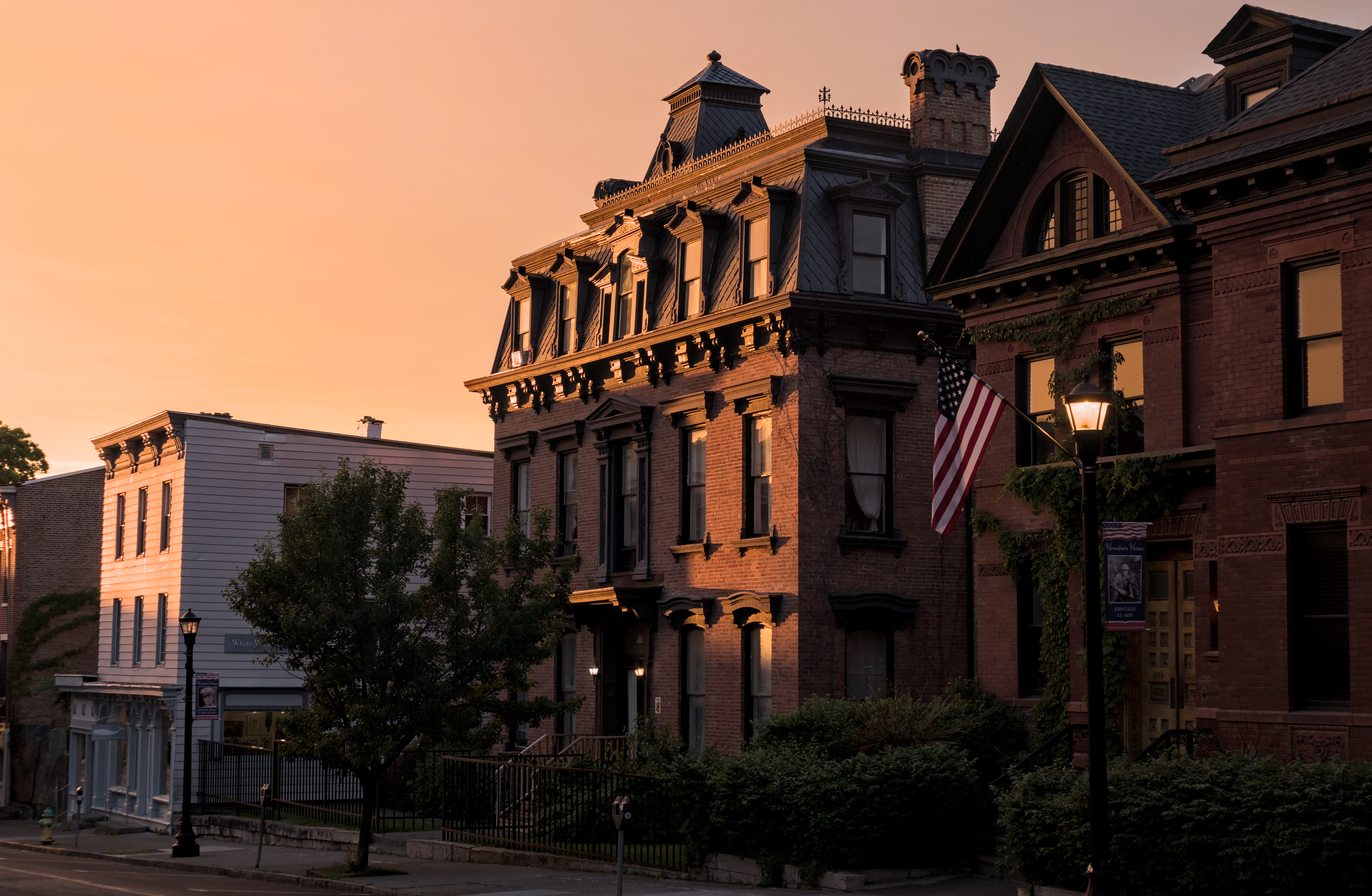 Affordable Upstate New York Towns to Visit for a Slow, Relaxing Vacation