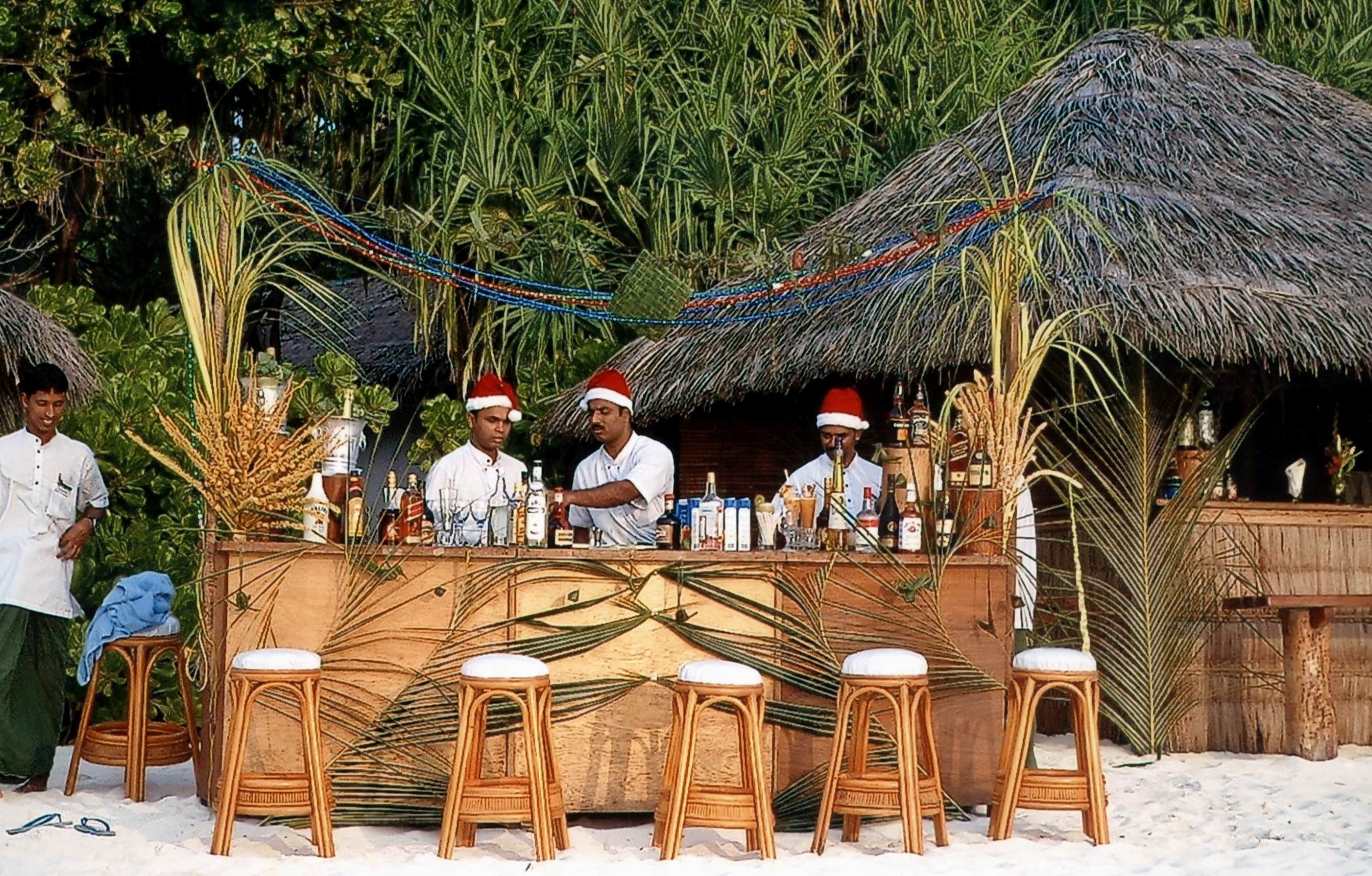 10 Places That Don’t Celebrate Christmas That Are Popular Tourist Destinations 10 Places That Don’t Celebrate Christmas That Are Popular Tourist Destinations